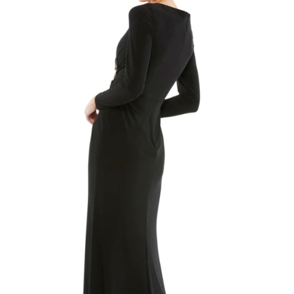 MAC DUGGAL 67848 FAUX WRAP LONG SLEEVE APPLIQUE DETAIL BLACK GOWN sz 10 - Picture 2 of 7